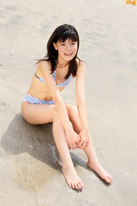 Bomb.TV写真ID0156 2007.11 Mikako Tabe 多部未華子