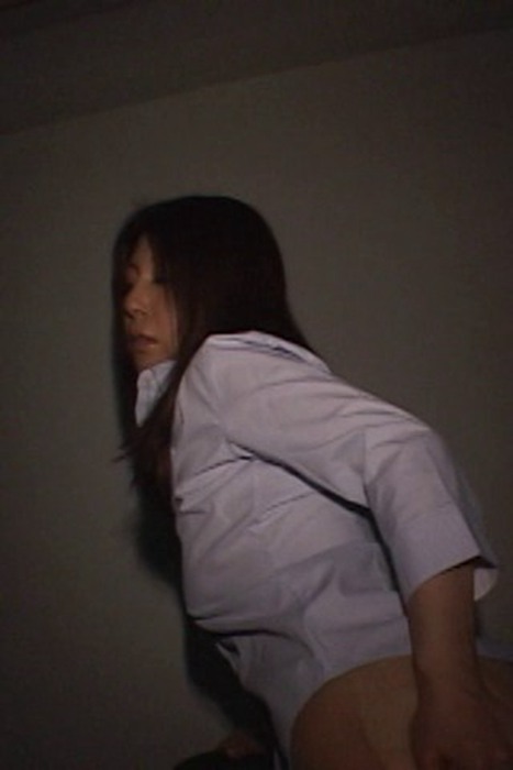 [Dynamitechannel D-CH高清视频]ID0045 v06无内丝袜翘臀制服美女